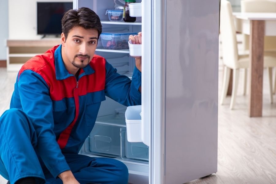 Fridge repair in dubai